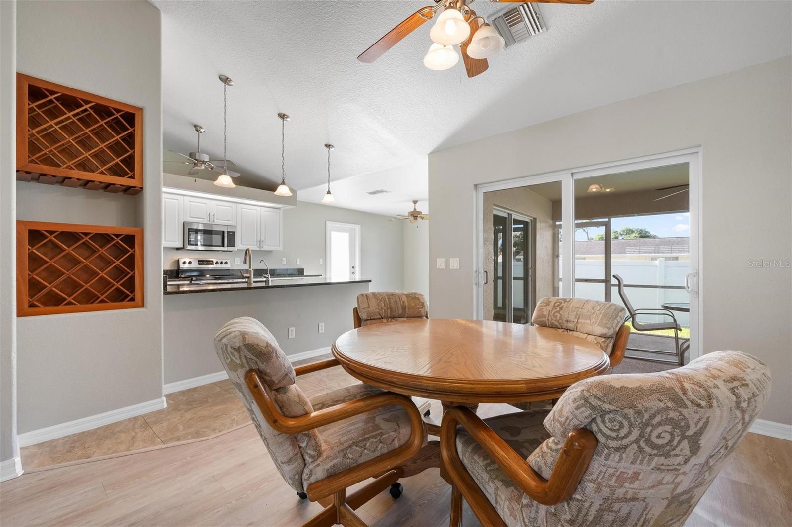 Image 16 of 57 For 816 Beverly Road 64