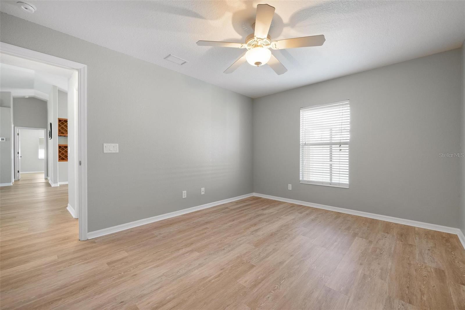 Image 34 of 57 For 816 Beverly Road 64