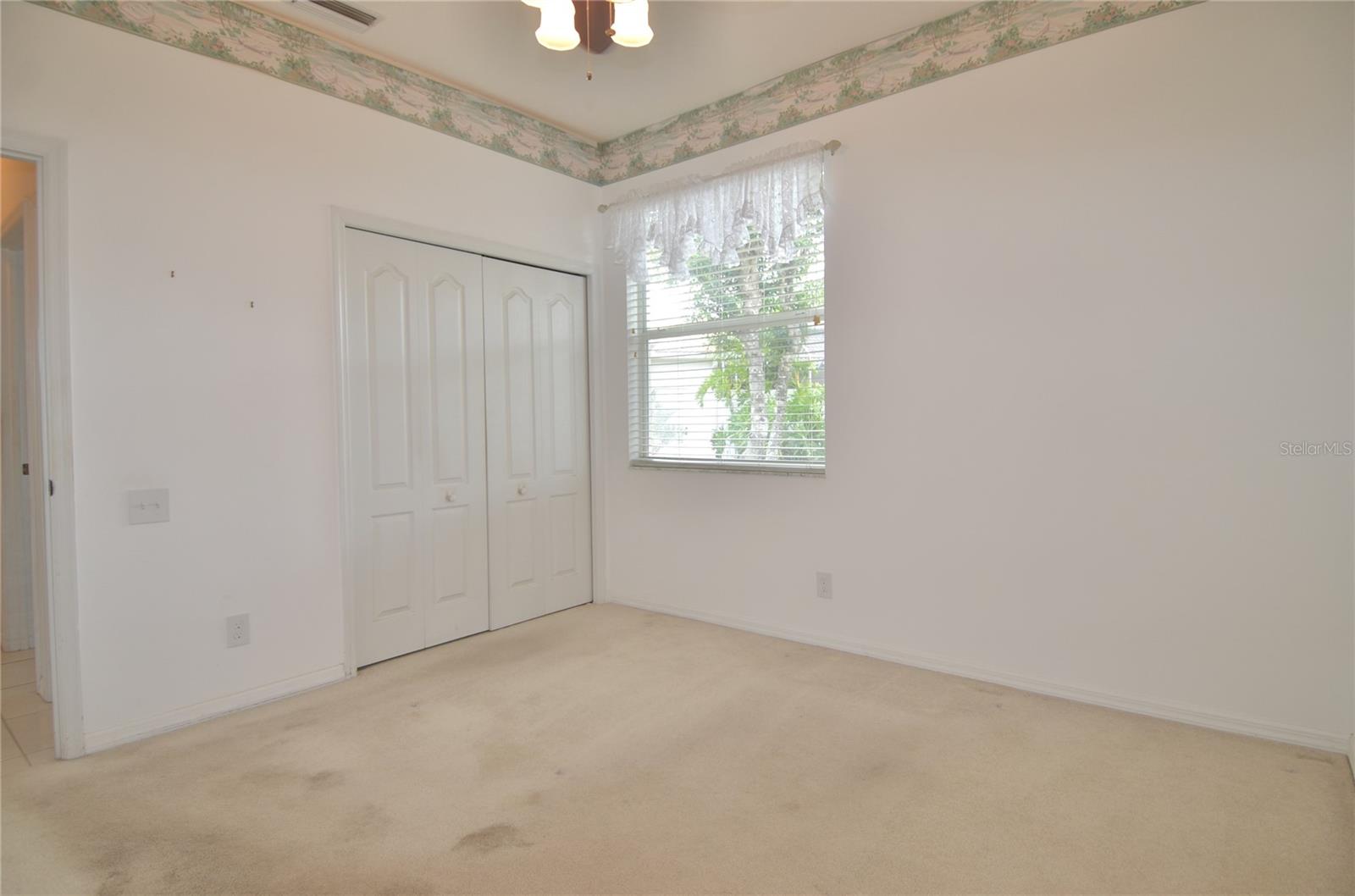 Image 13 of 81 For 5084 Winter Rose Way