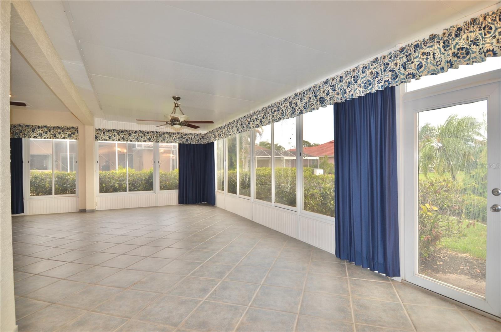 Image 47 of 81 For 5084 Winter Rose Way