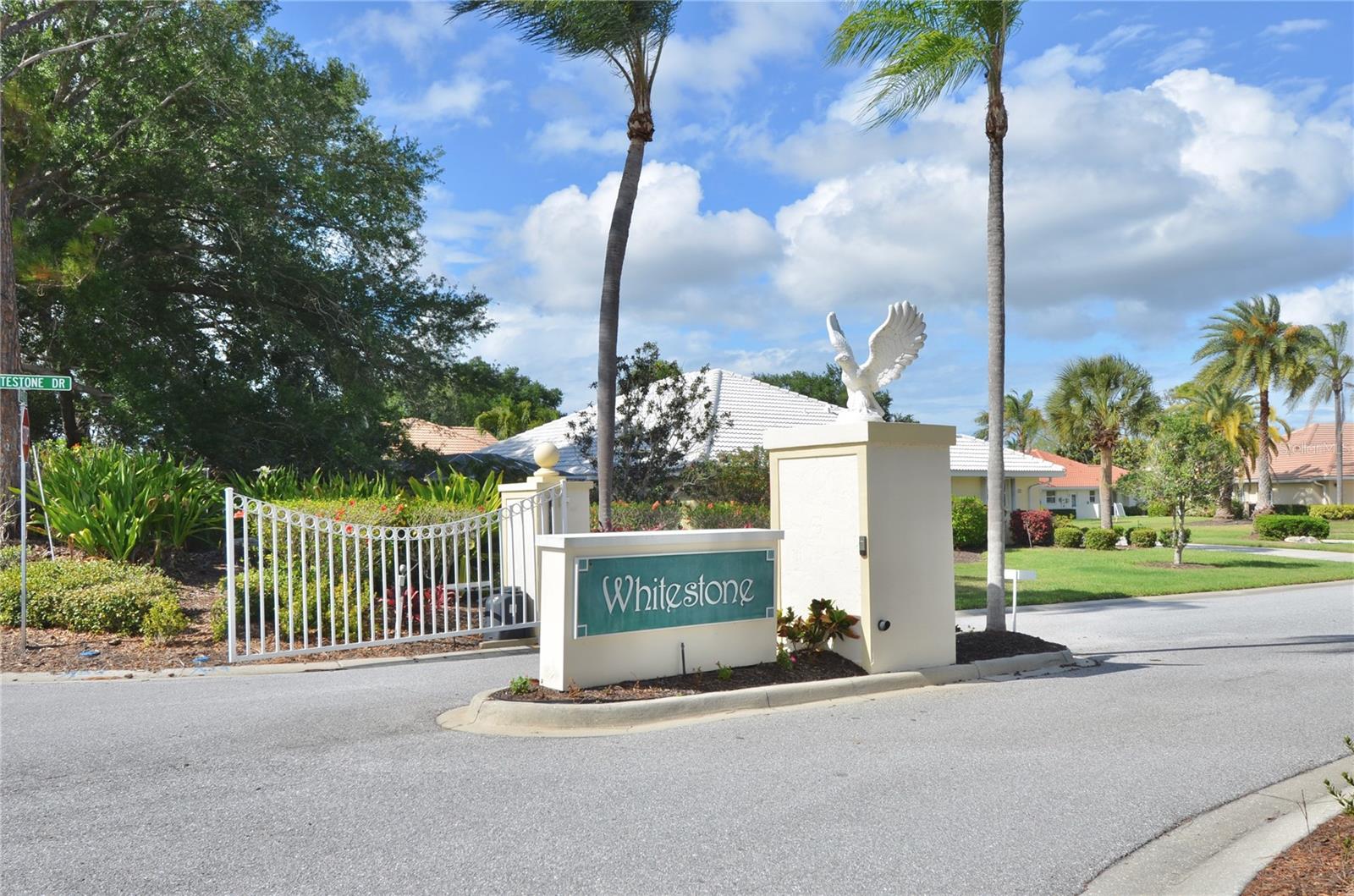 Image 79 of 81 For 5084 Winter Rose Way