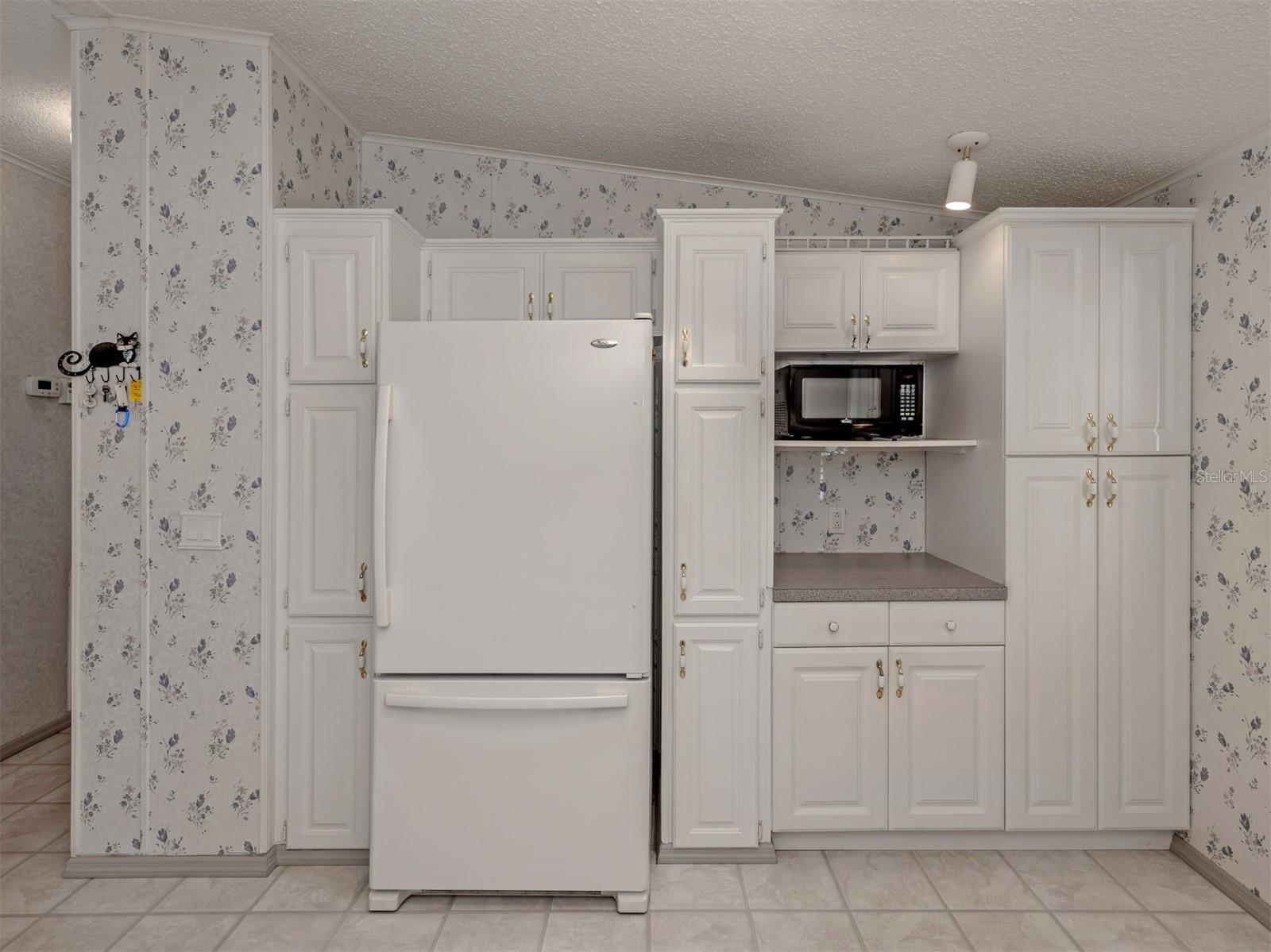 Image 18 of 63 For 553 Portside Drive