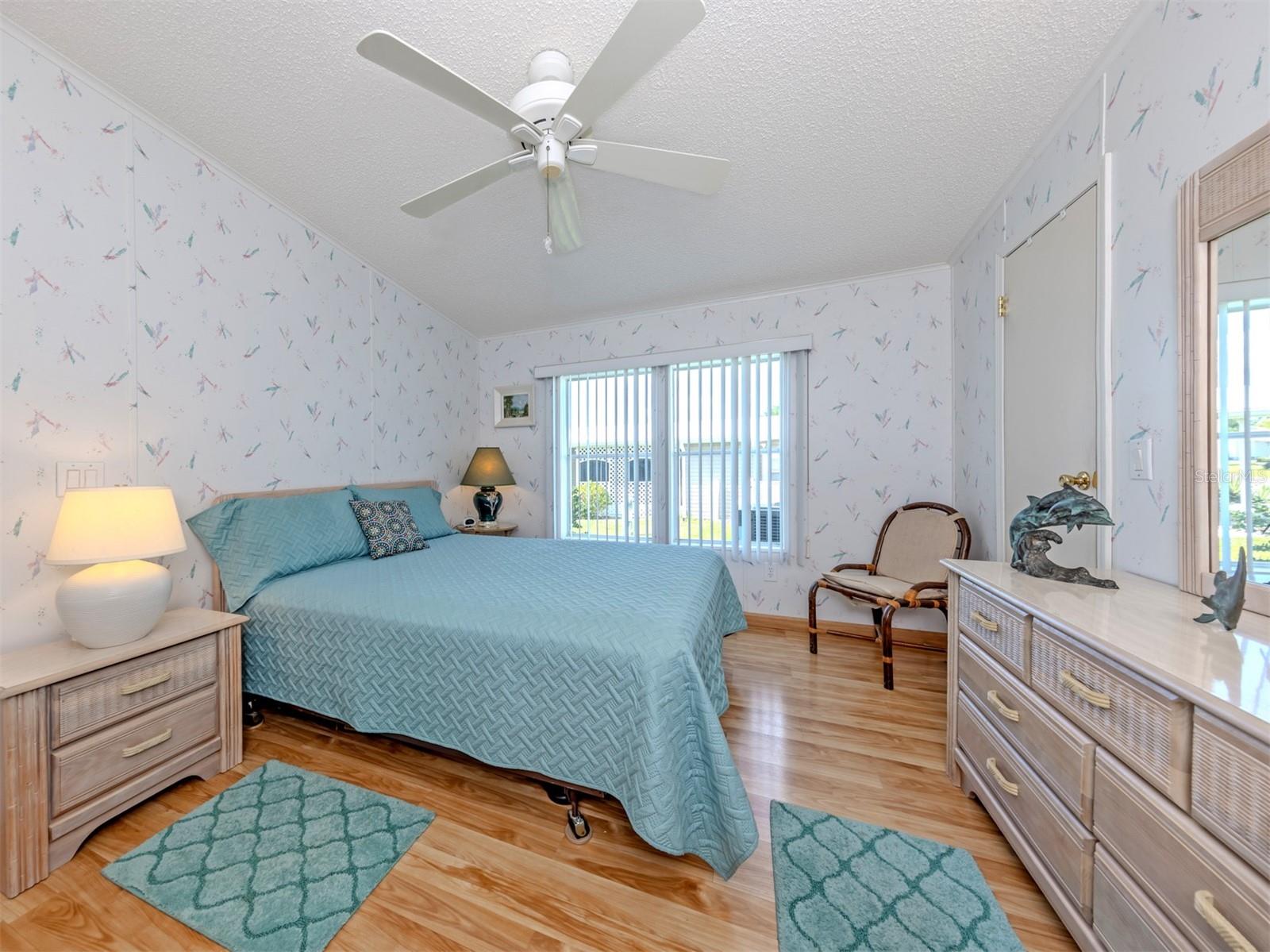 Image 26 of 63 For 553 Portside Drive