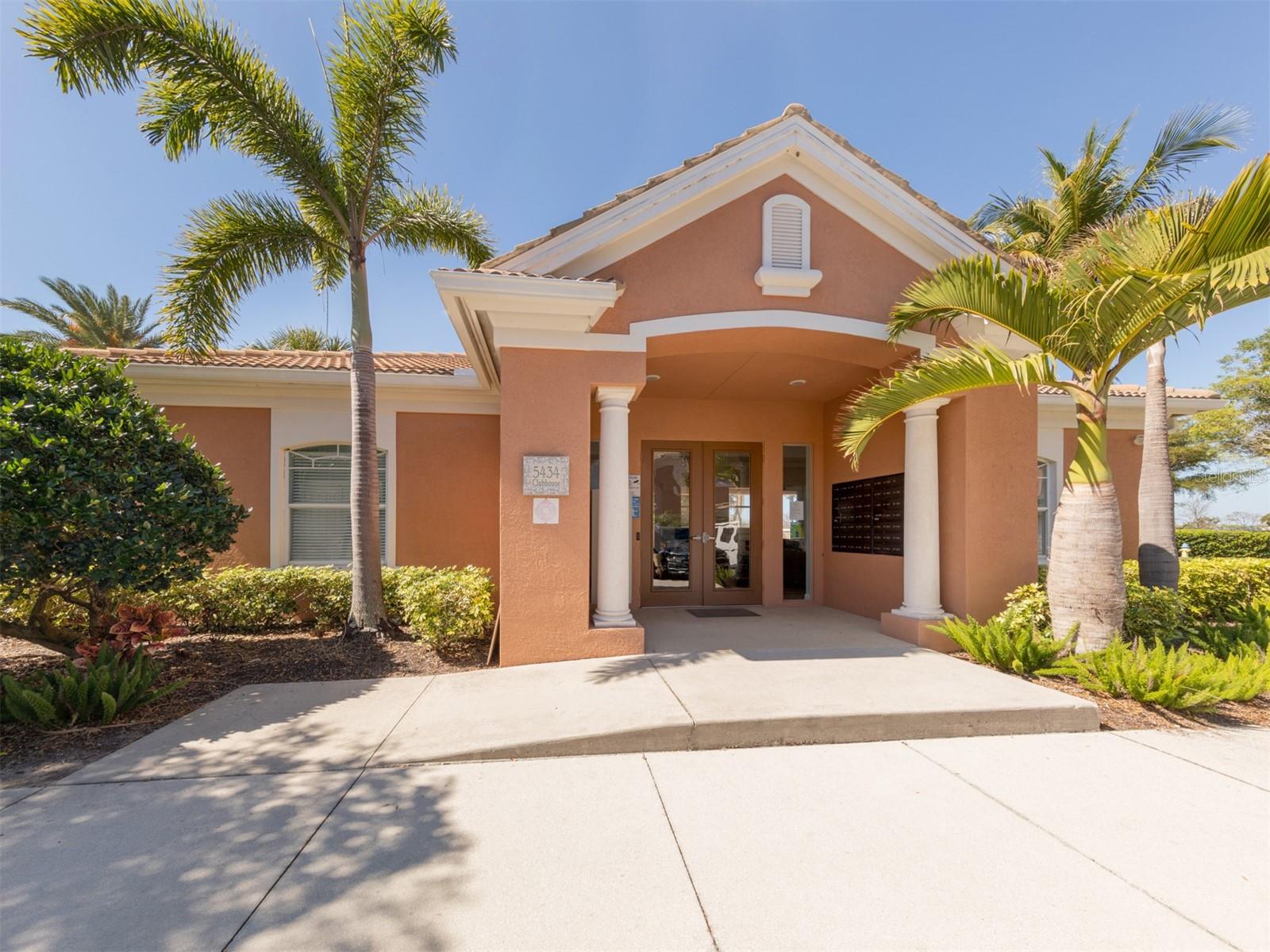 Image 47 of 73 For 5531 46th Court W 5531