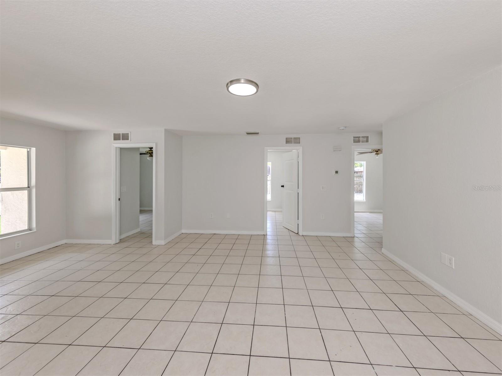 Image 13 of 79 For 5636 6th Street Court E