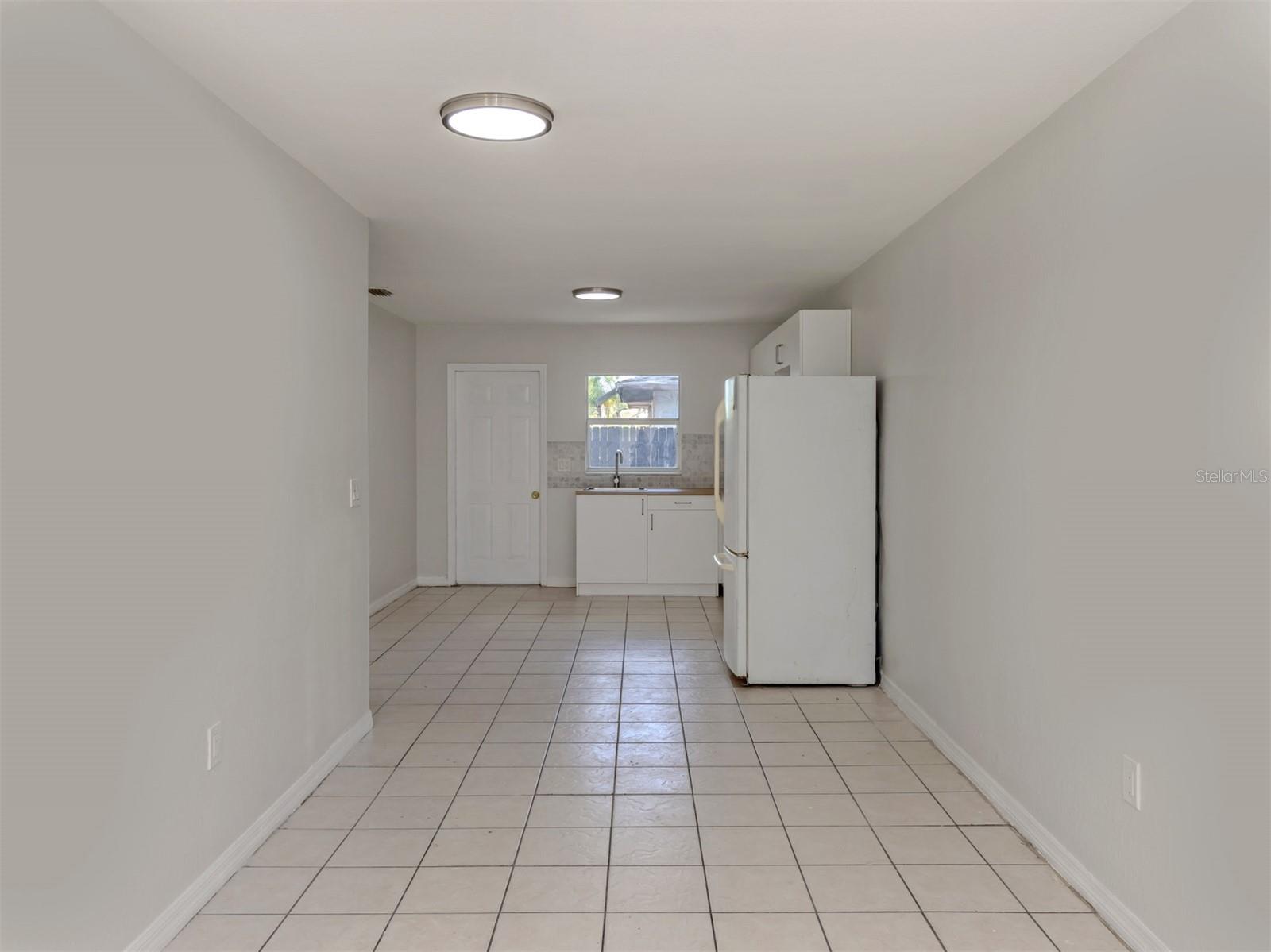 Image 14 of 79 For 5636 6th Street Court E