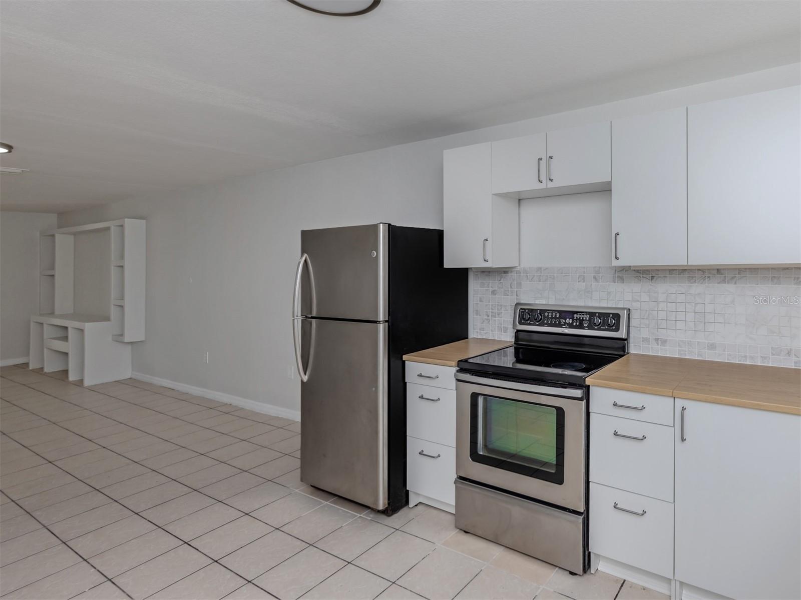 Image 35 of 79 For 5636 6th Street Court E