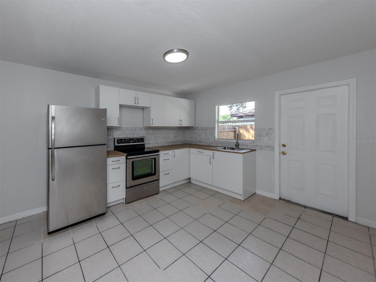 Image 44 of 79 For 5636 6th Street Court E