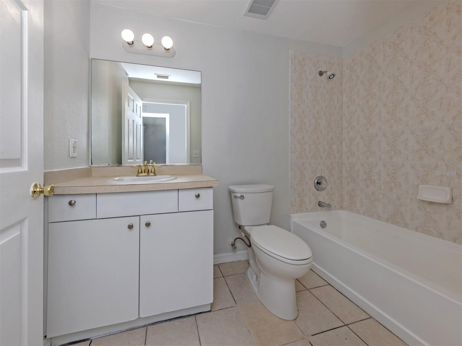 Image 57 of 79 For 5636 6th Street Court E