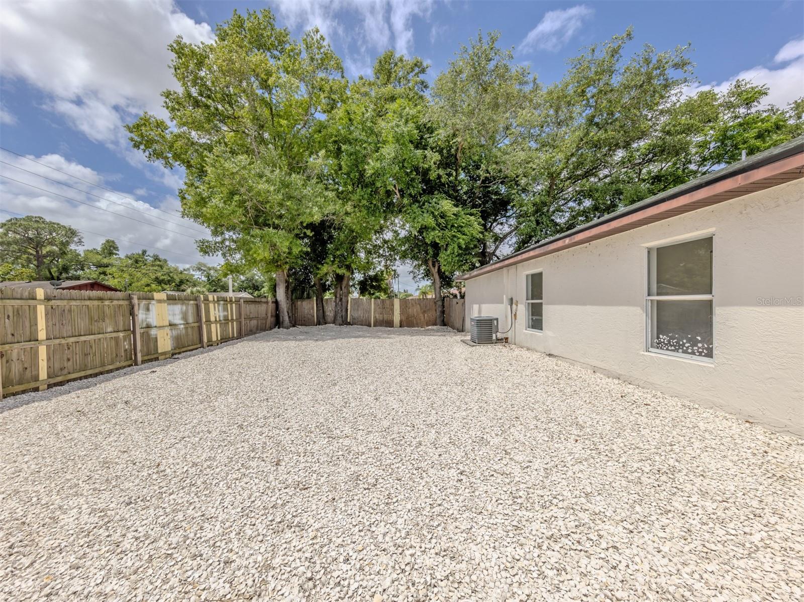 Image 7 of 79 For 5636 6th Street Court E