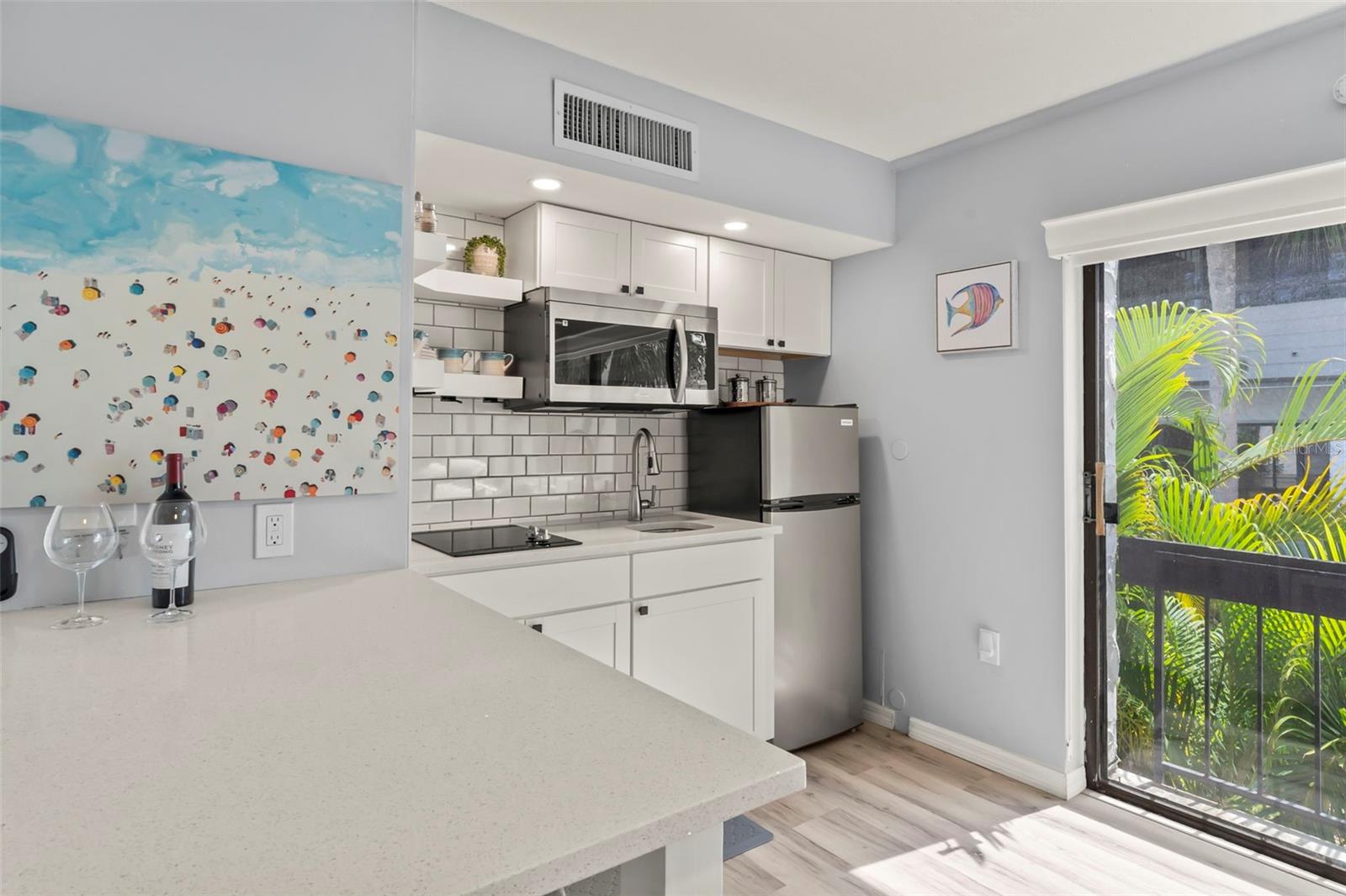 Image 15 of 83 For 1555 Tarpon Center Drive G 235