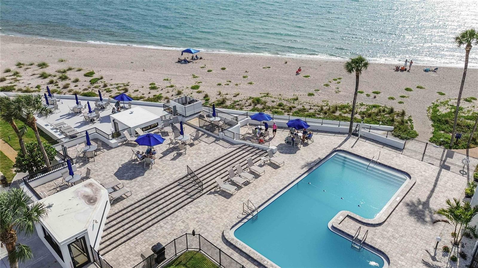 Image 27 of 83 For 1555 Tarpon Center Drive G 235