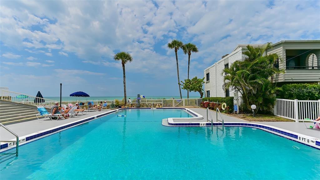 Image 28 of 83 For 1555 Tarpon Center Drive G 235