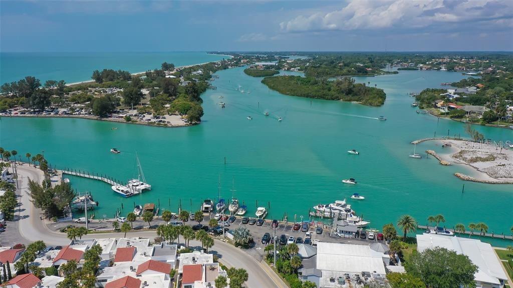 Image 60 of 83 For 1555 Tarpon Center Drive G 235