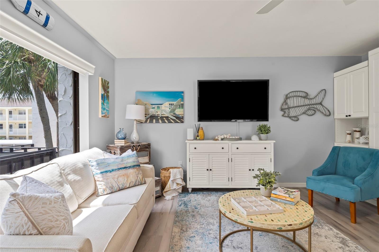 Image 8 of 83 For 1555 Tarpon Center Drive G 235