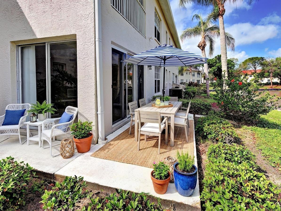 Image 33 of 48 For 902 Addington Court 103