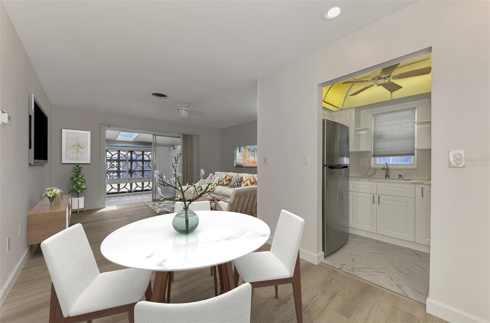 Image 16 of 43 For 1205 Tarpon Center Drive E2