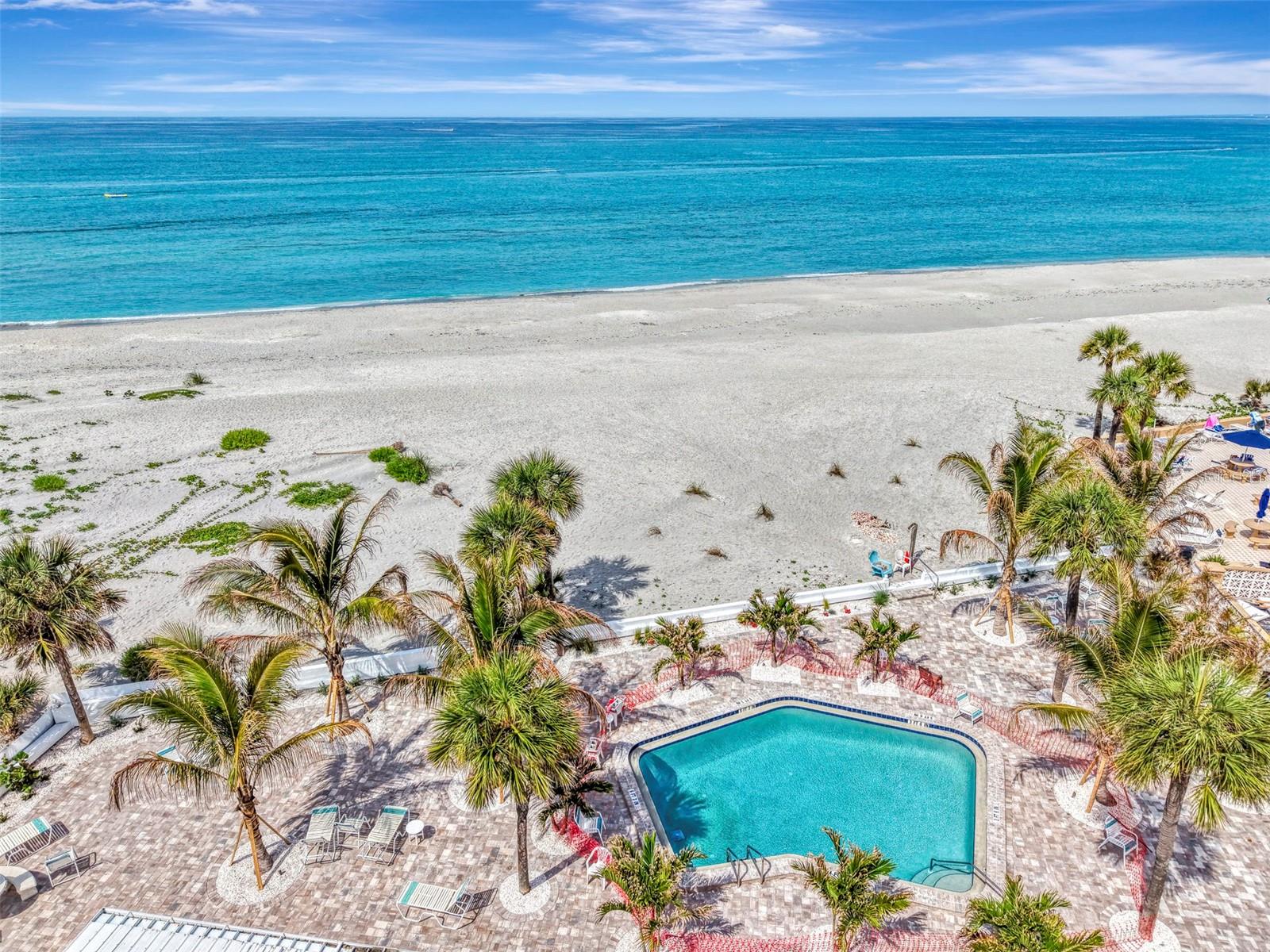 Image 32 of 43 For 1205 Tarpon Center Drive E2