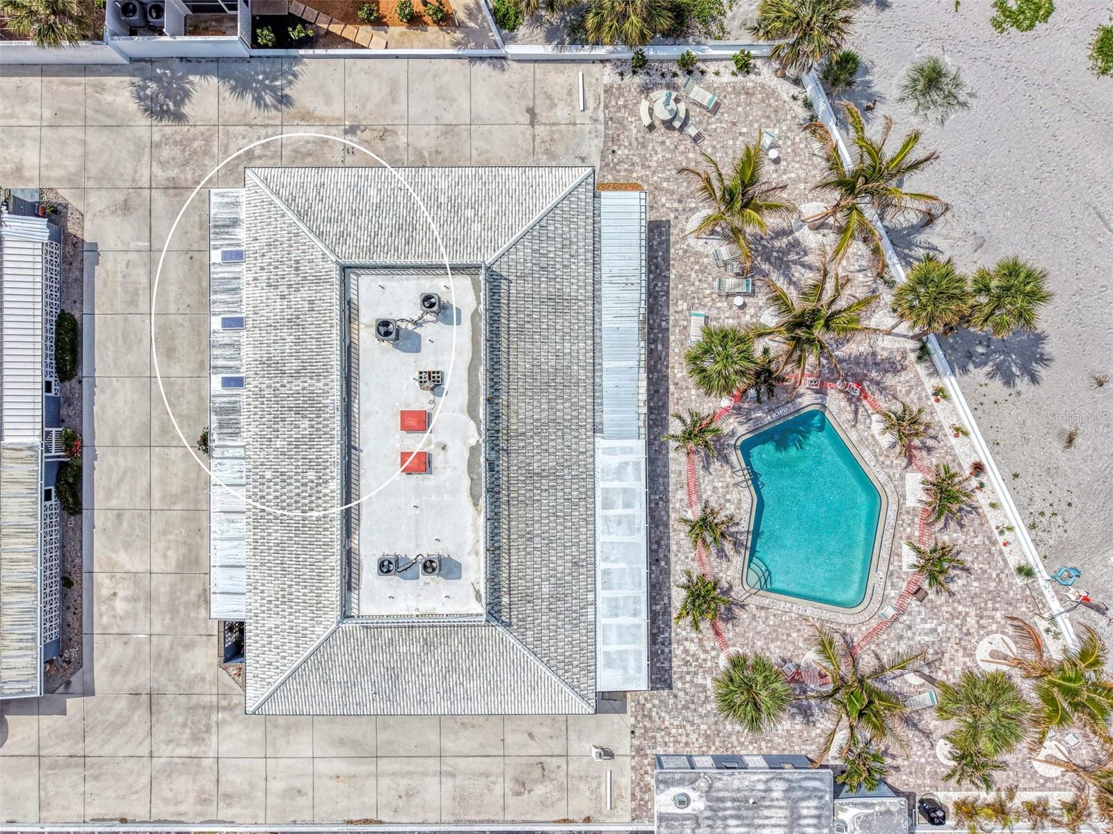 Image 40 of 43 For 1205 Tarpon Center Drive E2