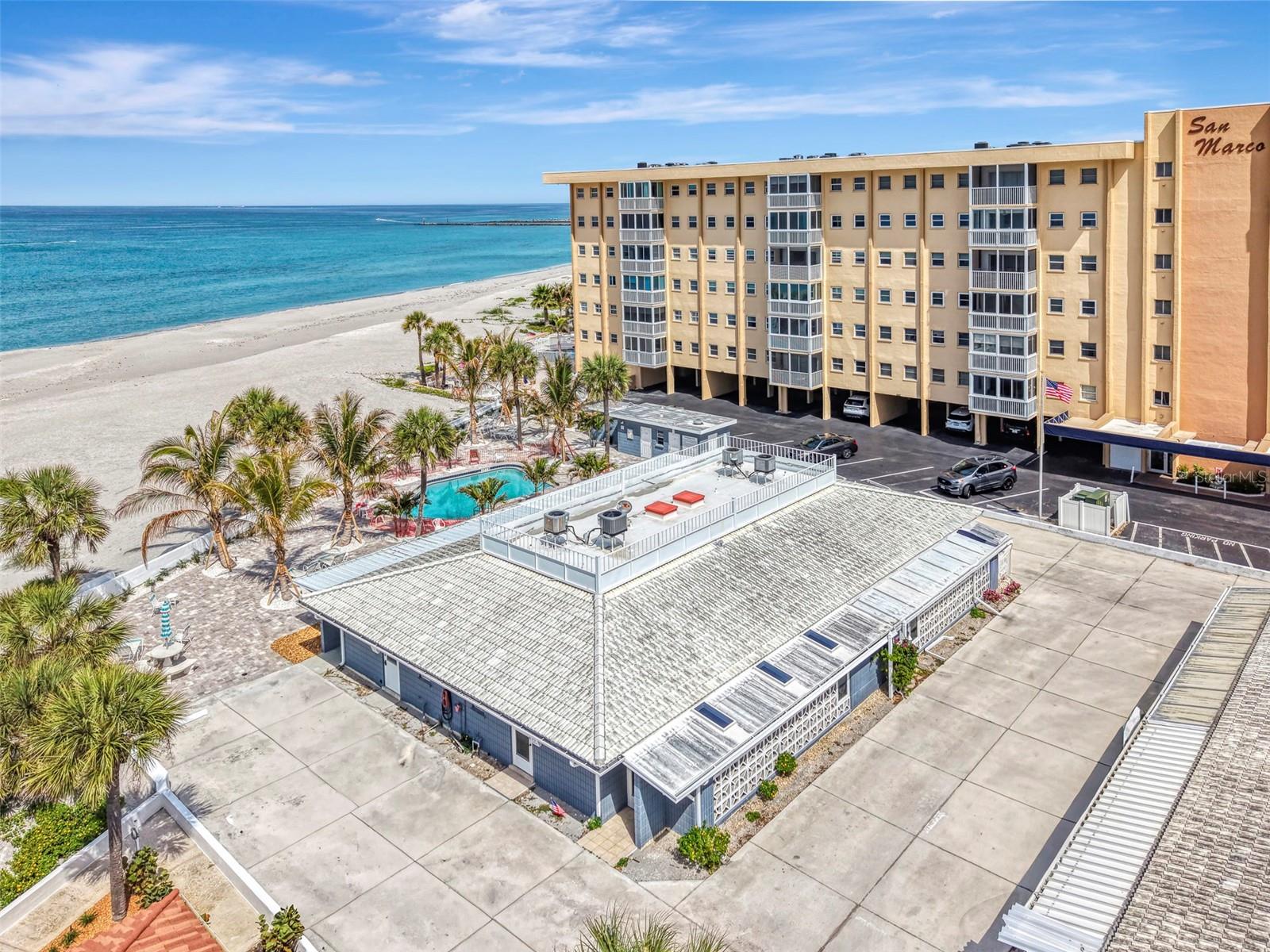 Image 7 of 43 For 1205 Tarpon Center Drive E2