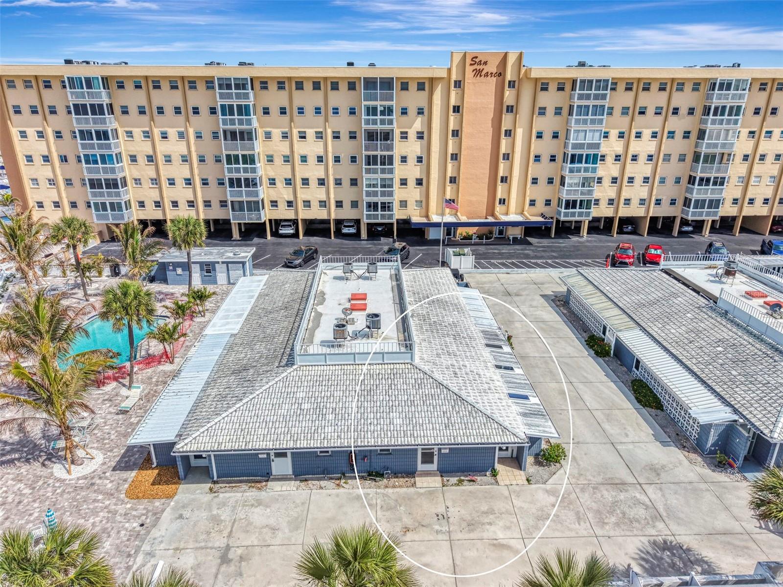 Image 8 of 43 For 1205 Tarpon Center Drive E2