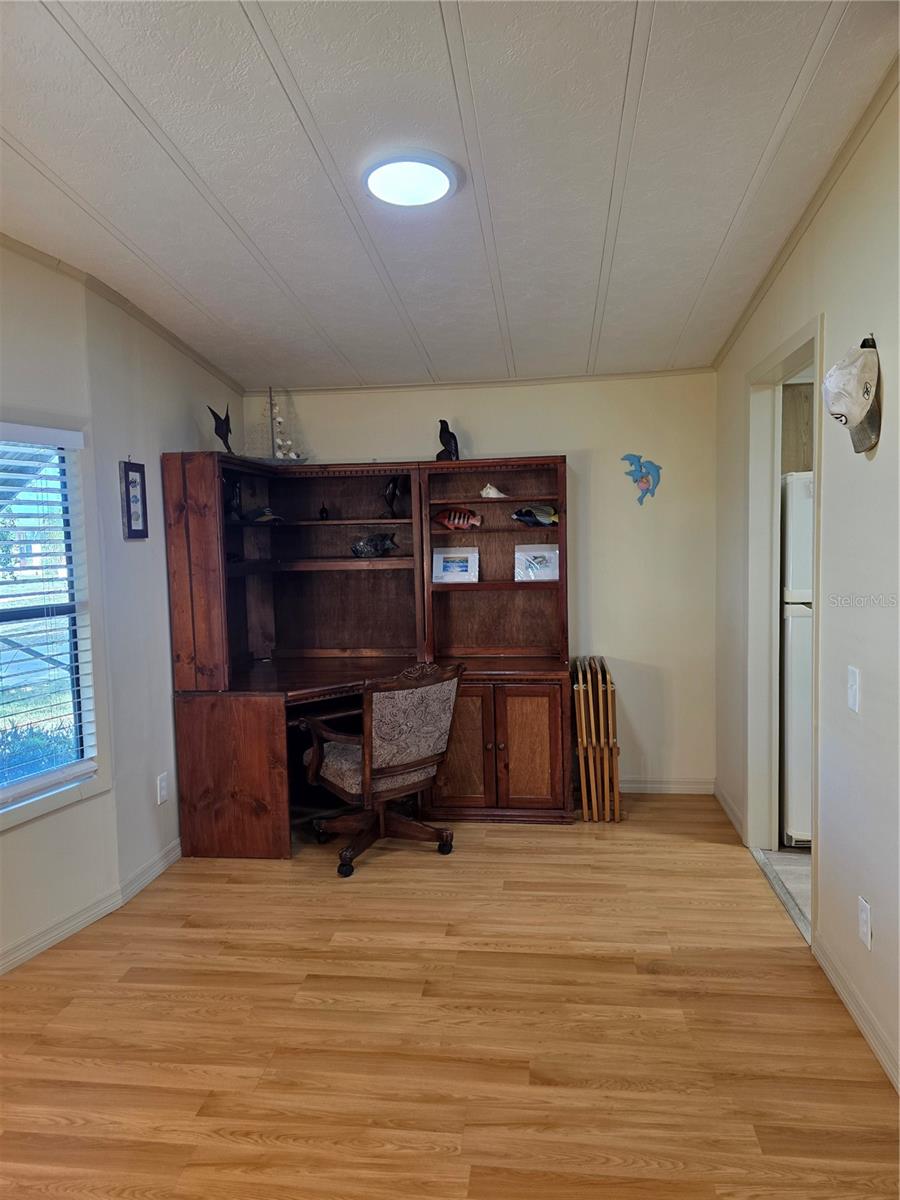 Image 10 of 44 For 6228 Falcon Drive