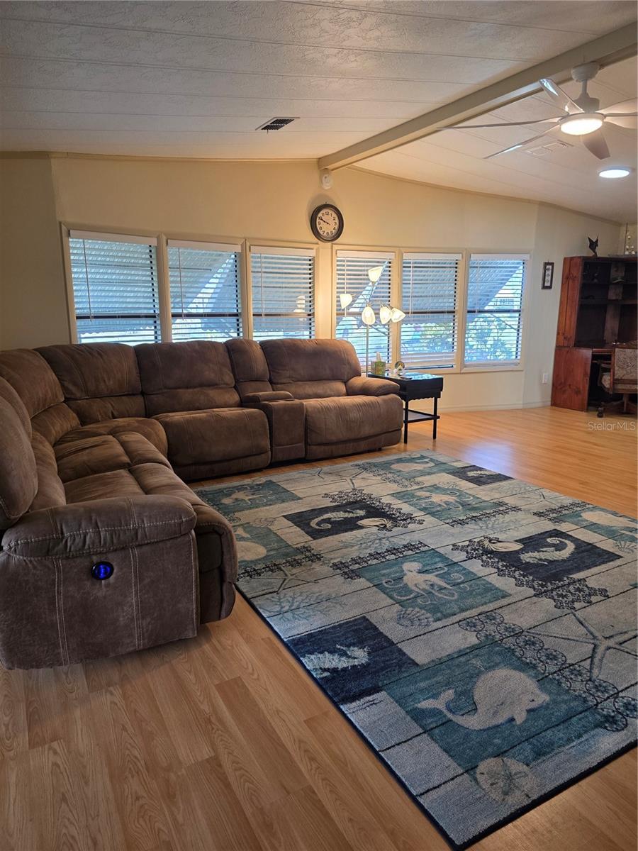 Image 12 of 44 For 6228 Falcon Drive