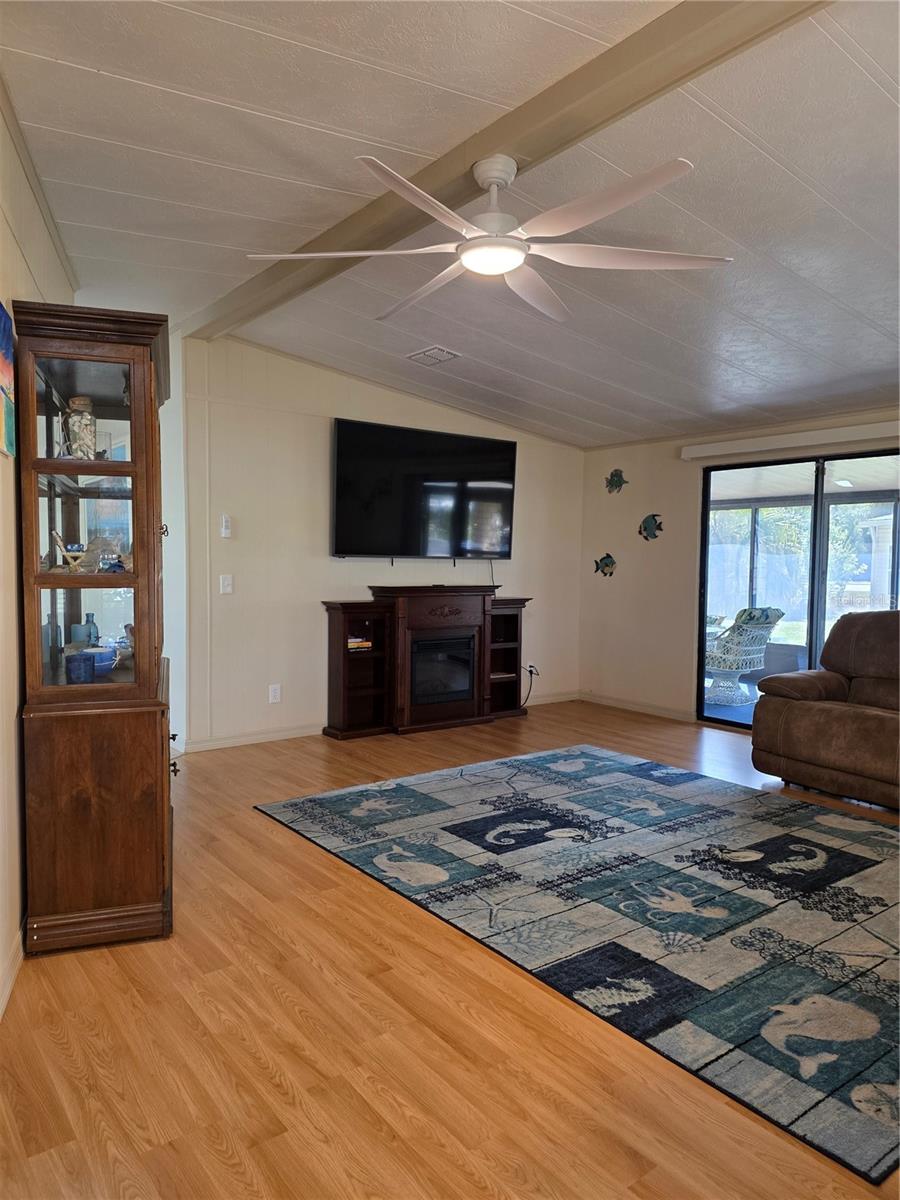 Image 13 of 44 For 6228 Falcon Drive