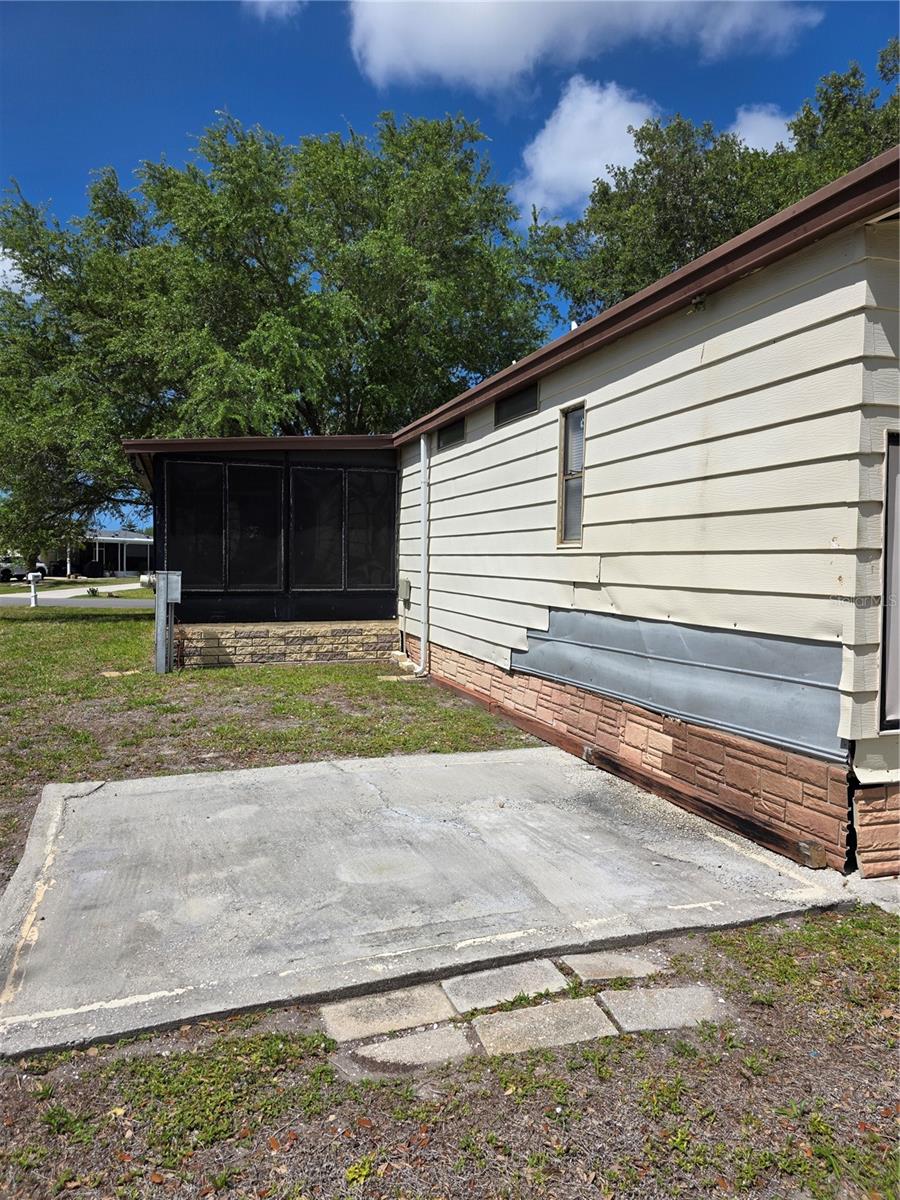 Image 37 of 44 For 6228 Falcon Drive