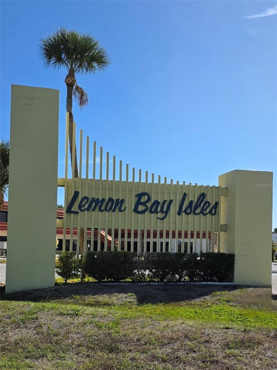 Image 39 of 44 For 6228 Falcon Drive