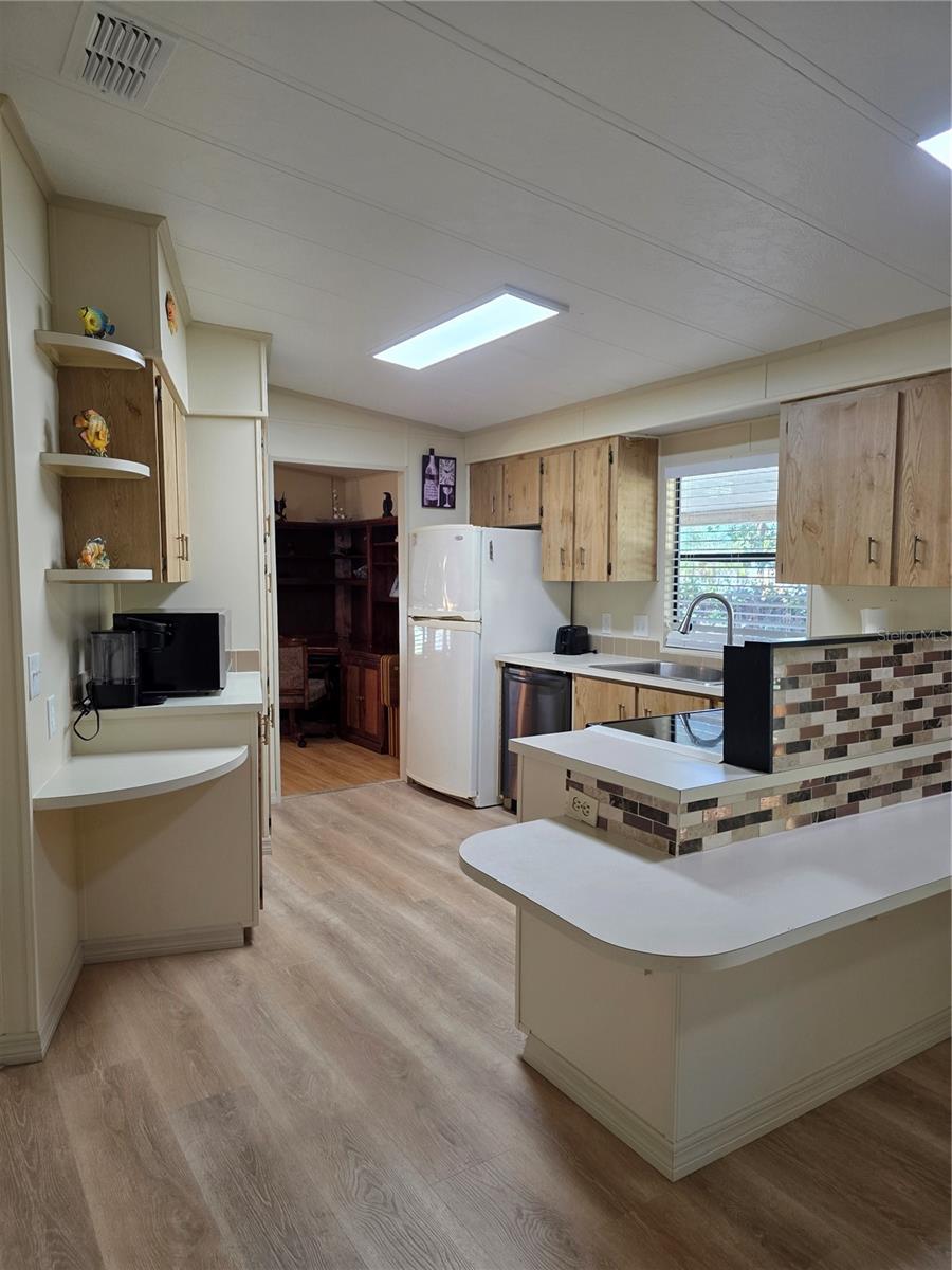 Image 7 of 44 For 6228 Falcon Drive