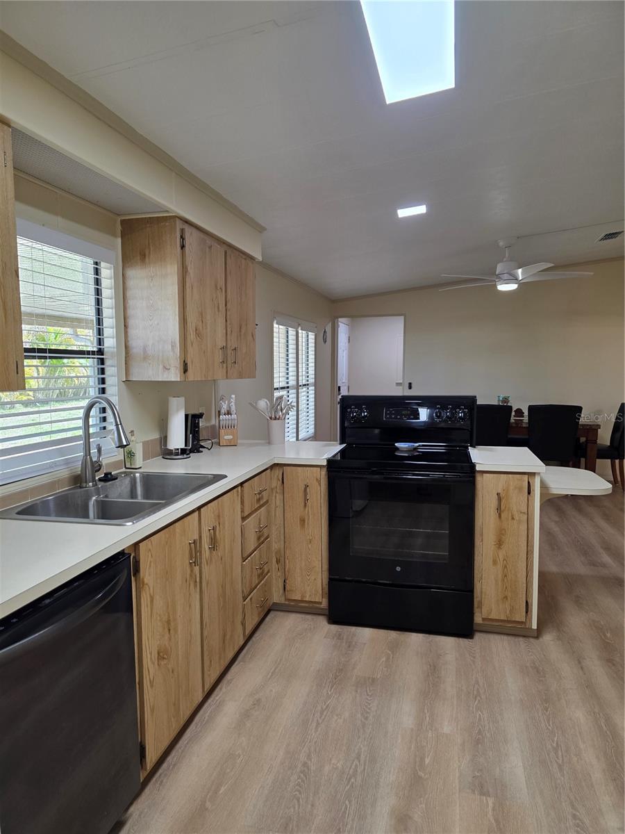 Image 9 of 44 For 6228 Falcon Drive