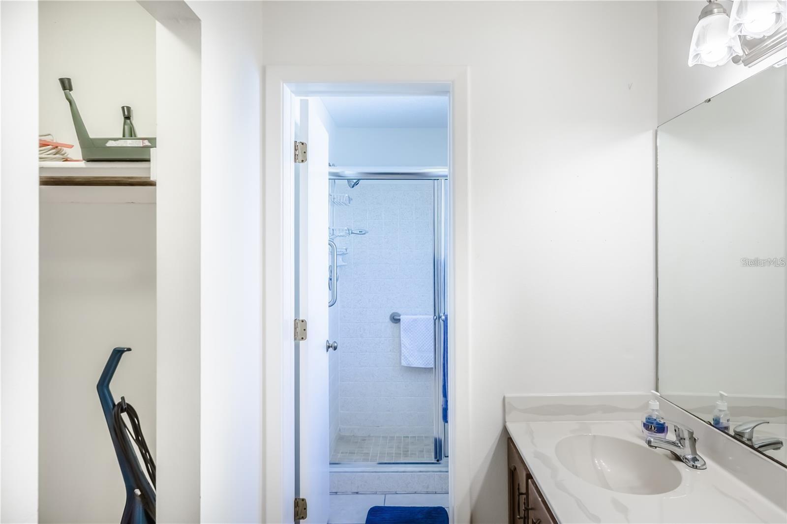 Image 15 of 20 For 335 Three Lakes Lane L