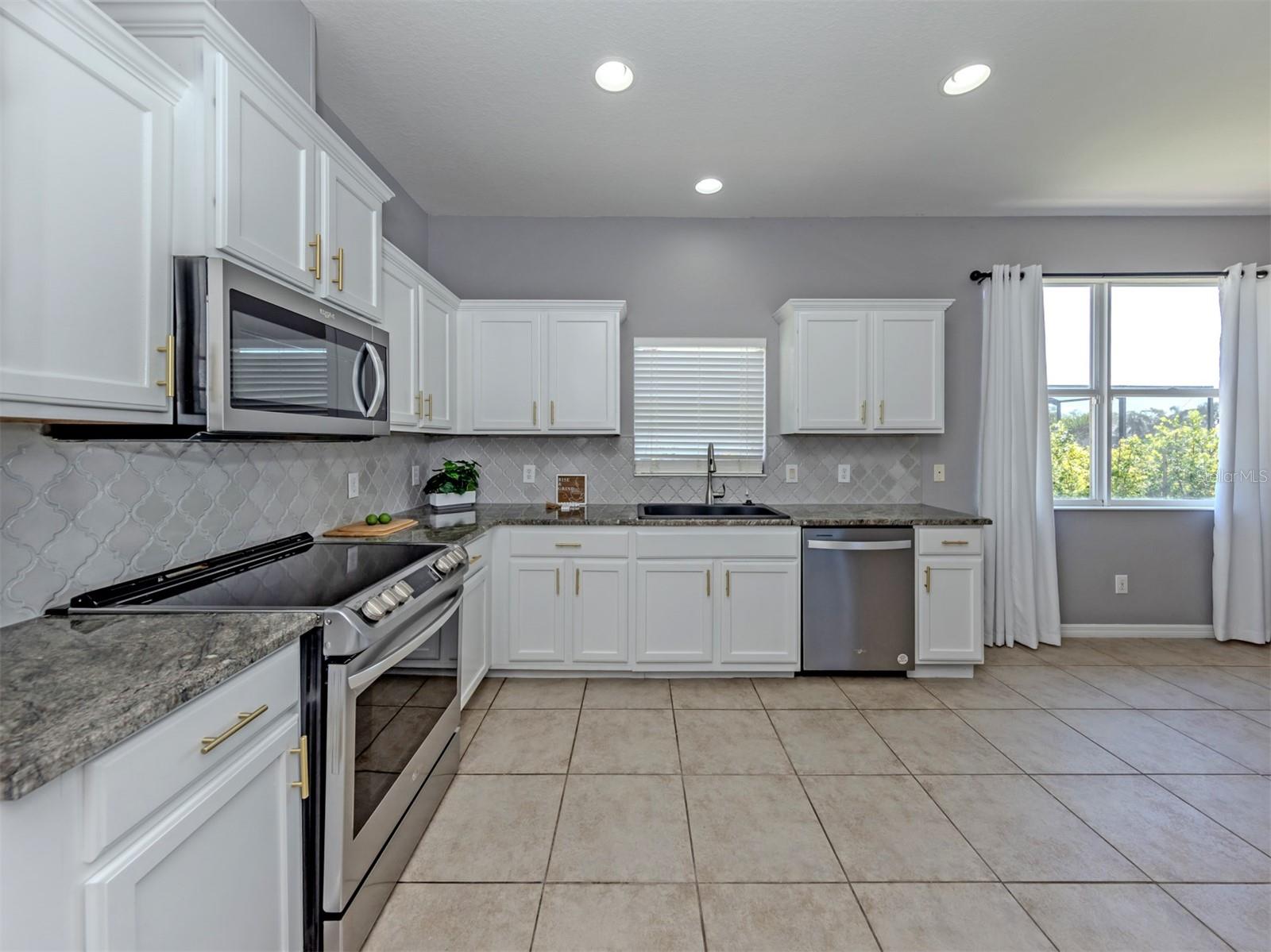 Image 13 of 61 For 2175 Chenille Court