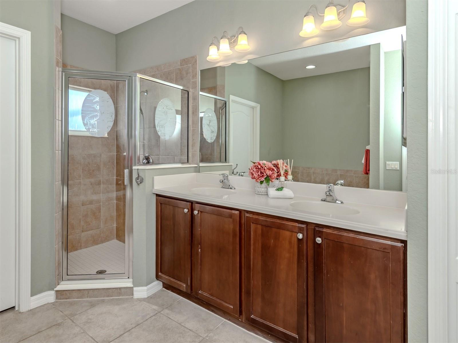 Image 24 of 61 For 2175 Chenille Court