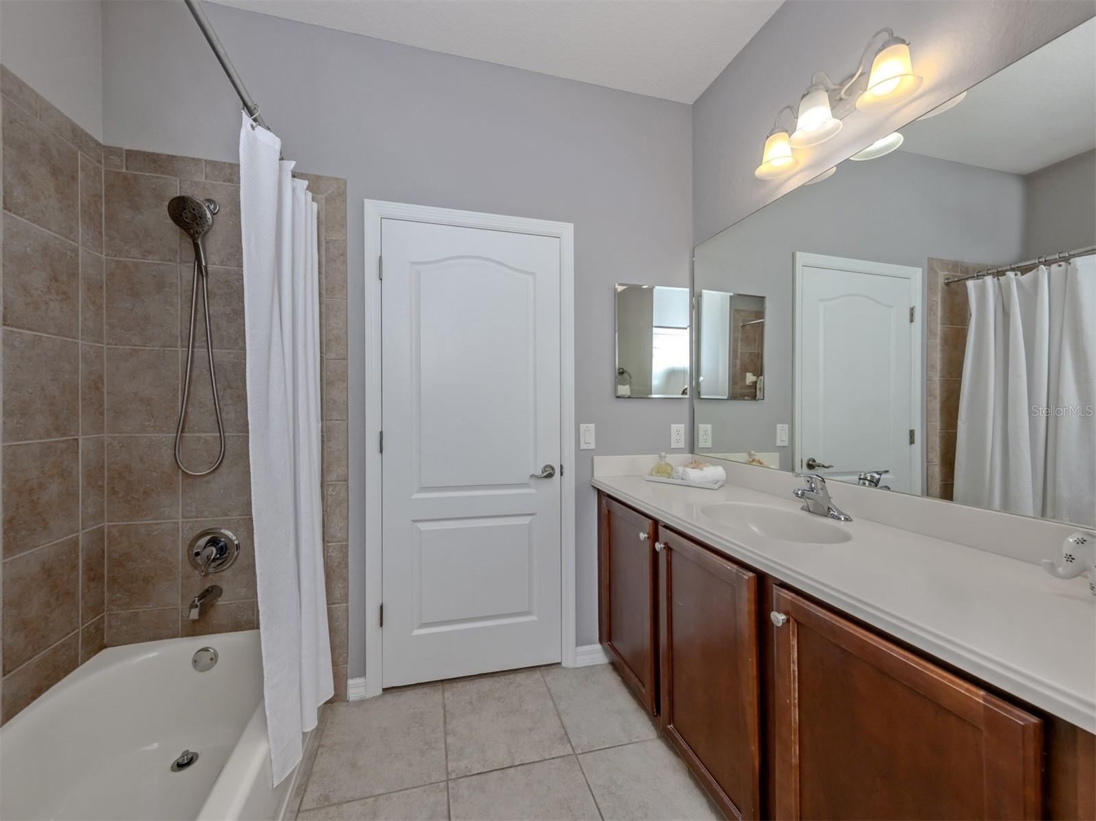 Image 27 of 61 For 2175 Chenille Court