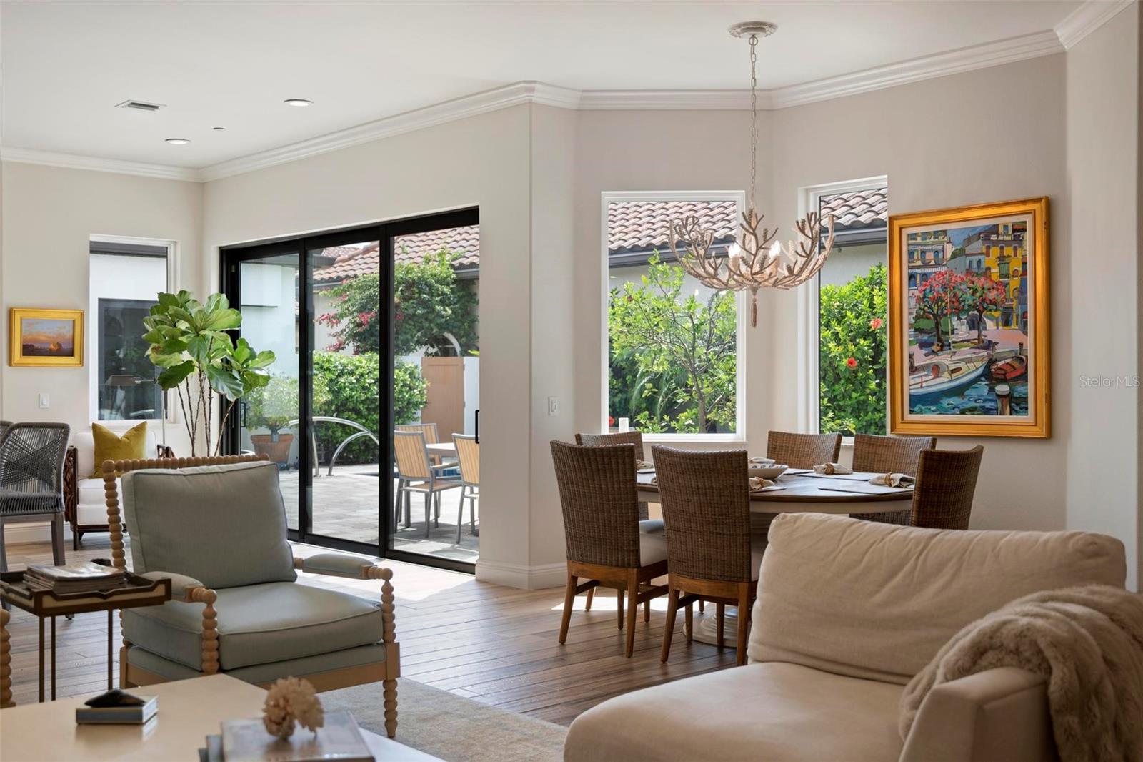 Image 11 of 56 For 134 Tampa Avenue