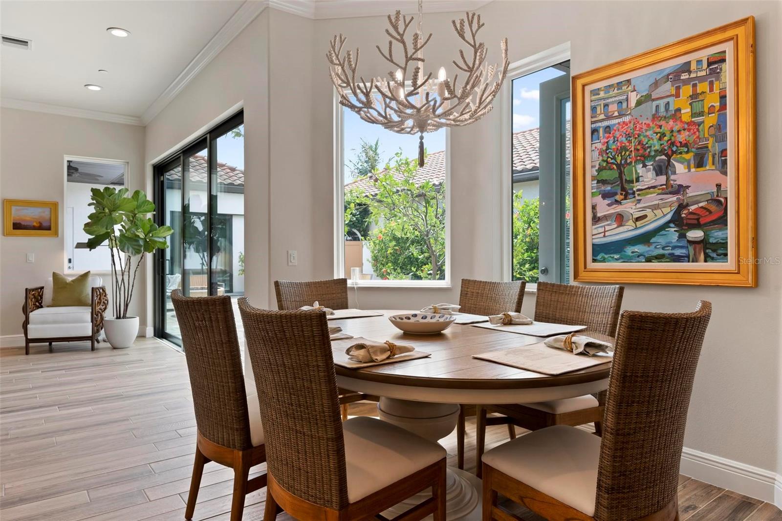 Image 13 of 56 For 134 Tampa Avenue