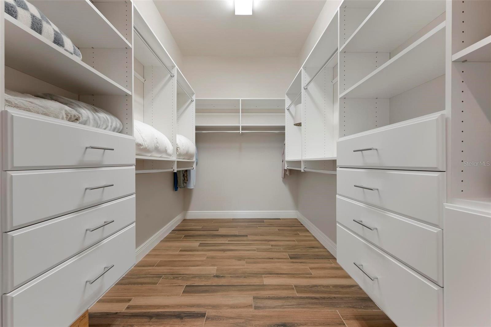 Image 27 of 56 For 134 Tampa Avenue