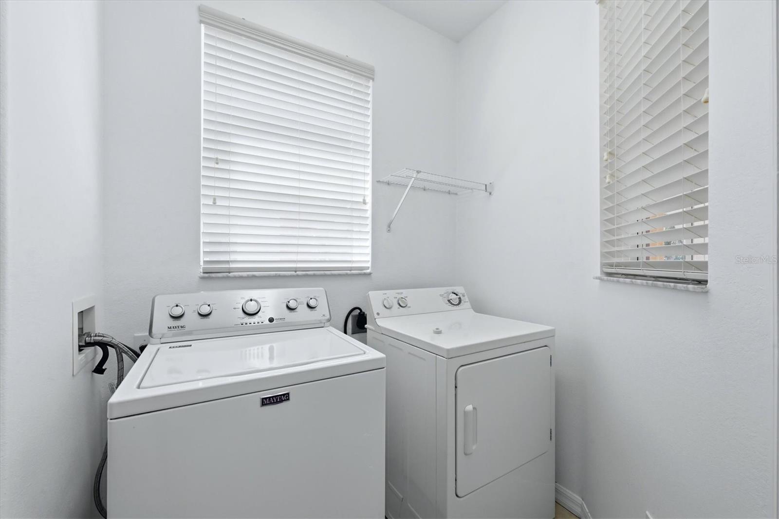 Image 33 of 70 For 4270 Vicenza Drive B40