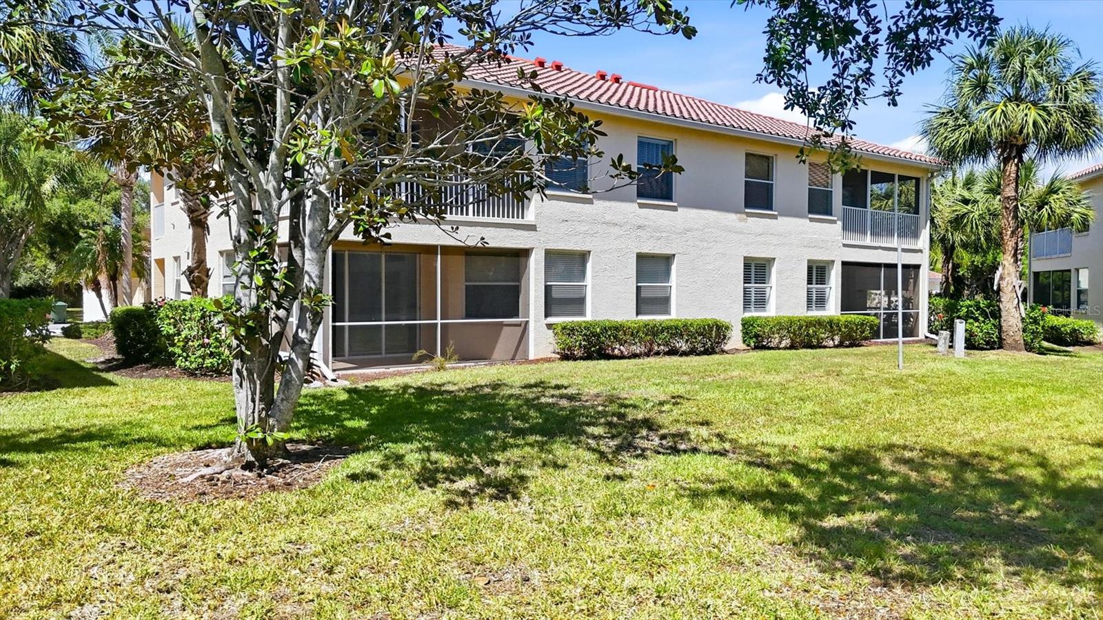 Image 41 of 70 For 4270 Vicenza Drive B40