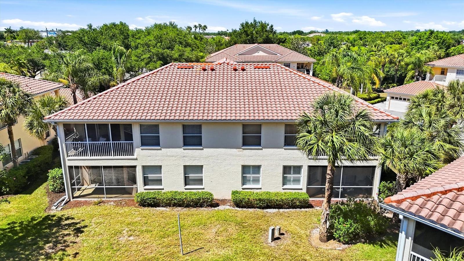 Image 42 of 70 For 4270 Vicenza Drive B40