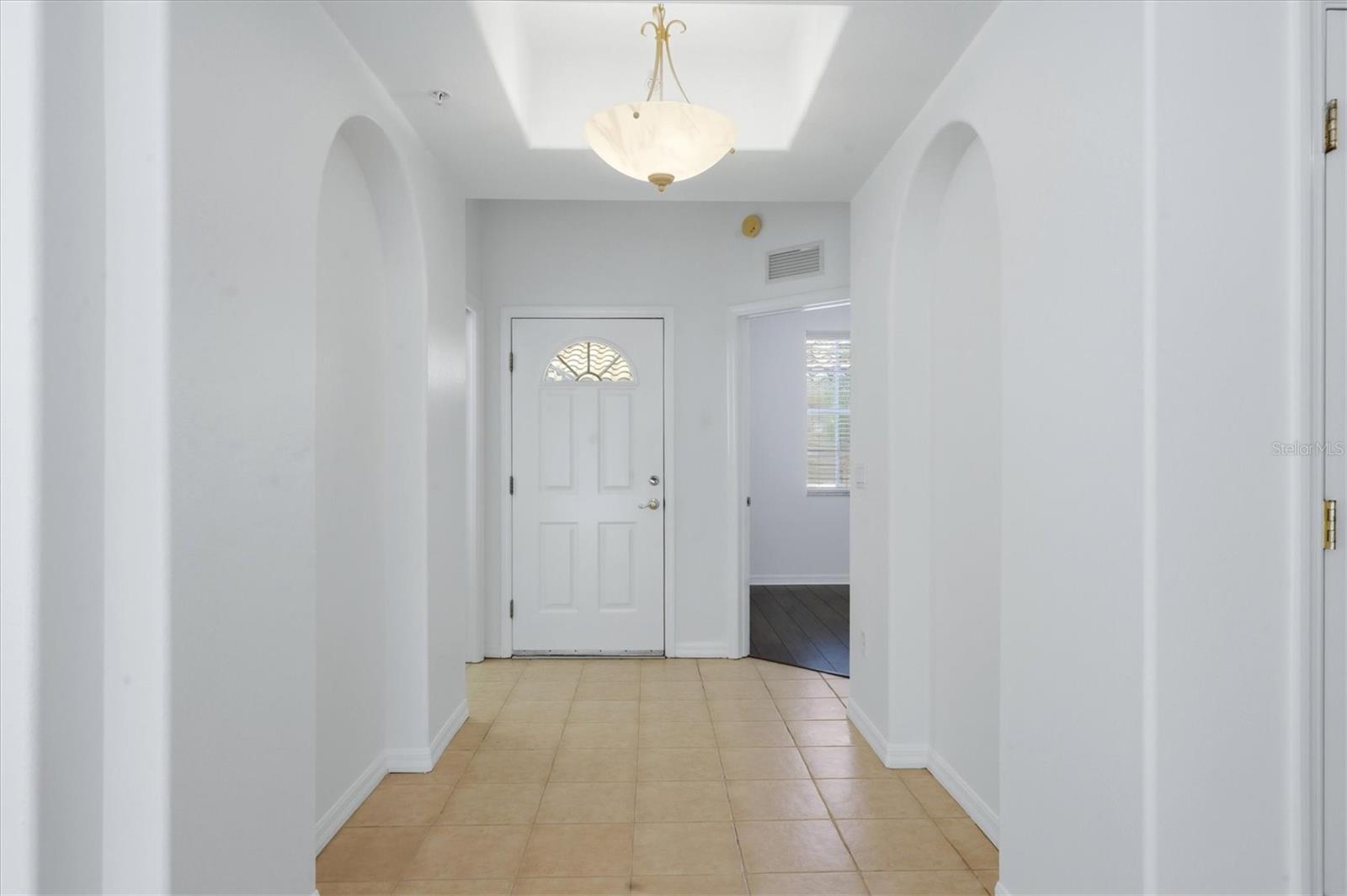 Image 8 of 70 For 4270 Vicenza Drive B40