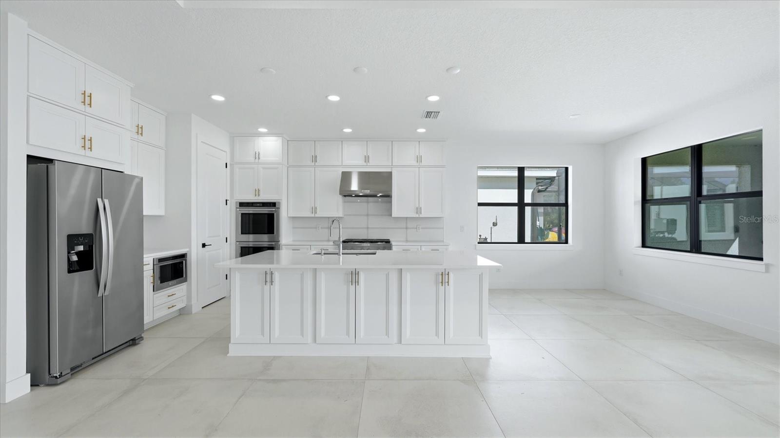 Image 23 of 83 For 12815 Morning Mist Place