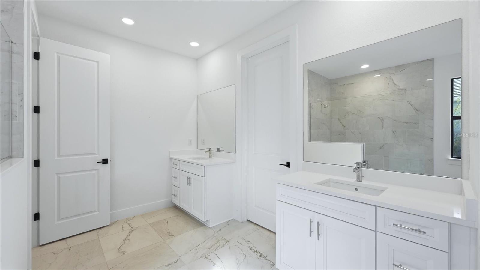 Image 35 of 83 For 12815 Morning Mist Place