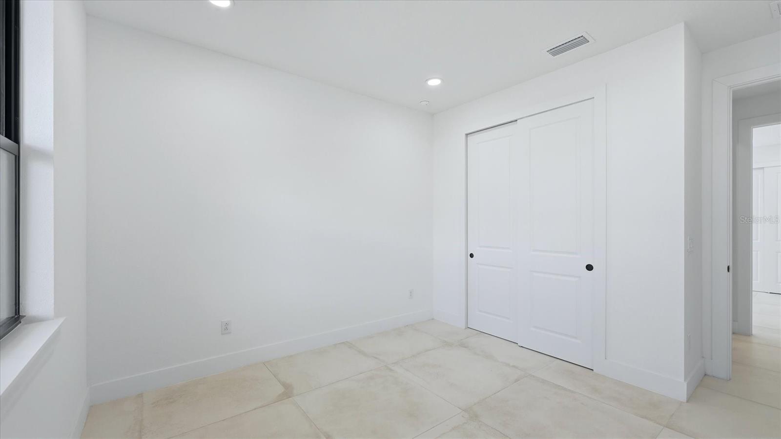 Image 37 of 83 For 12815 Morning Mist Place