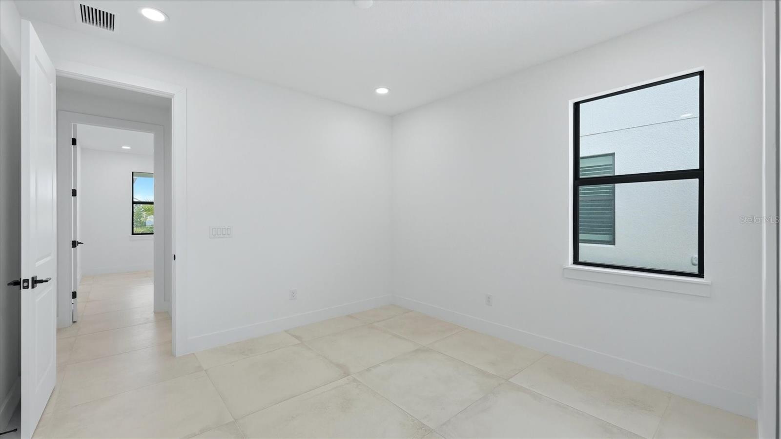 Image 39 of 83 For 12815 Morning Mist Place