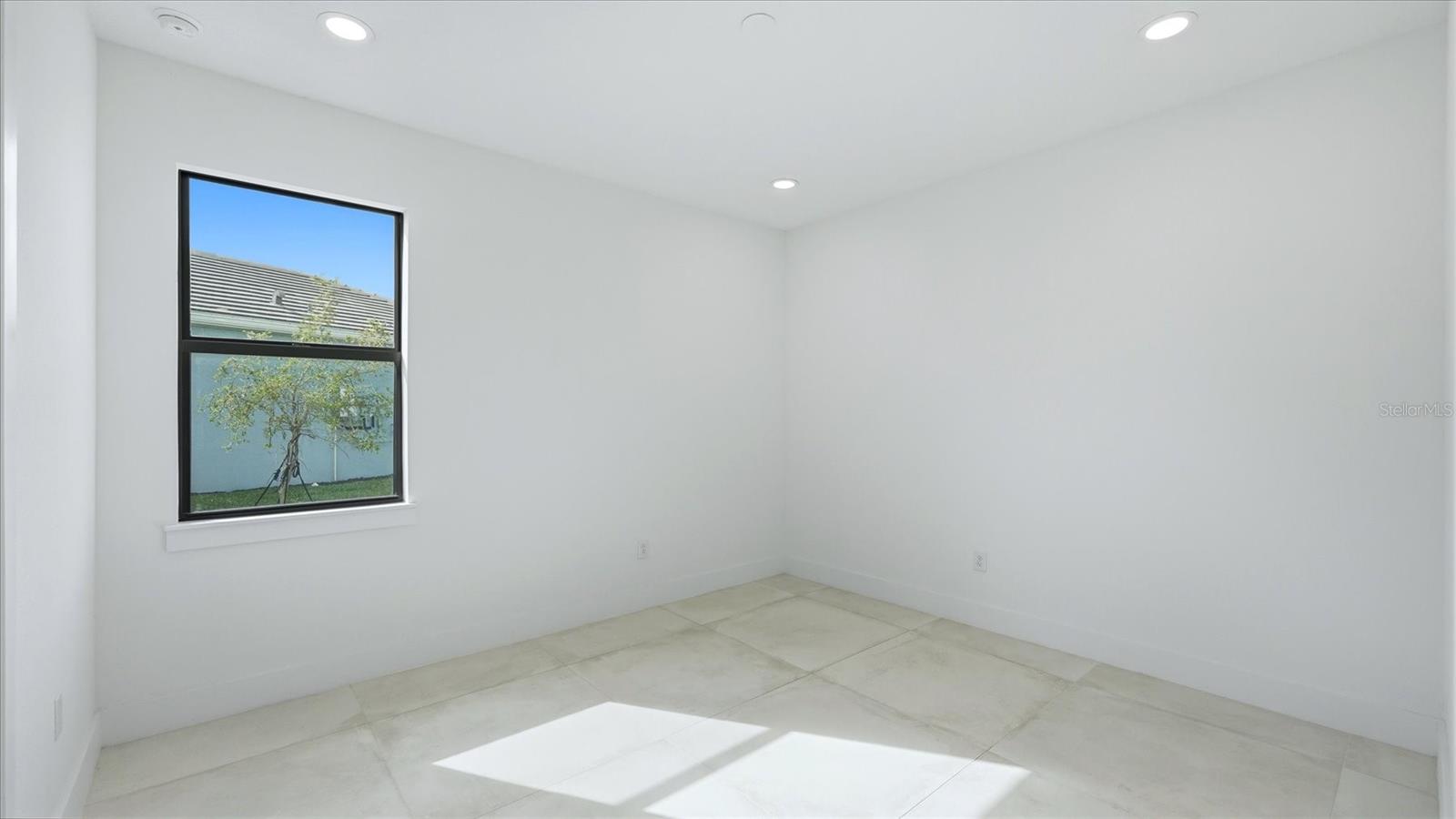 Image 42 of 83 For 12815 Morning Mist Place