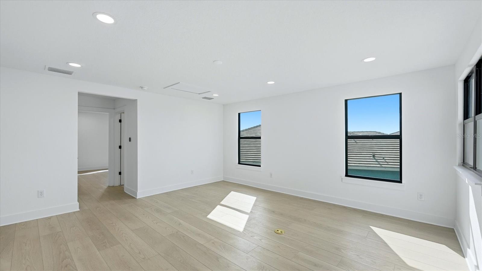 Image 46 of 83 For 12815 Morning Mist Place