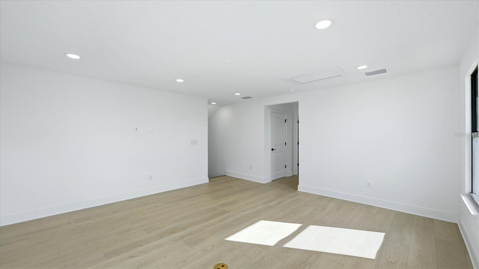 Image 47 of 83 For 12815 Morning Mist Place